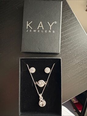 Kay Jewelers Silver Sparkling Necklace, Ring and Earring Set. Size 7 Ring